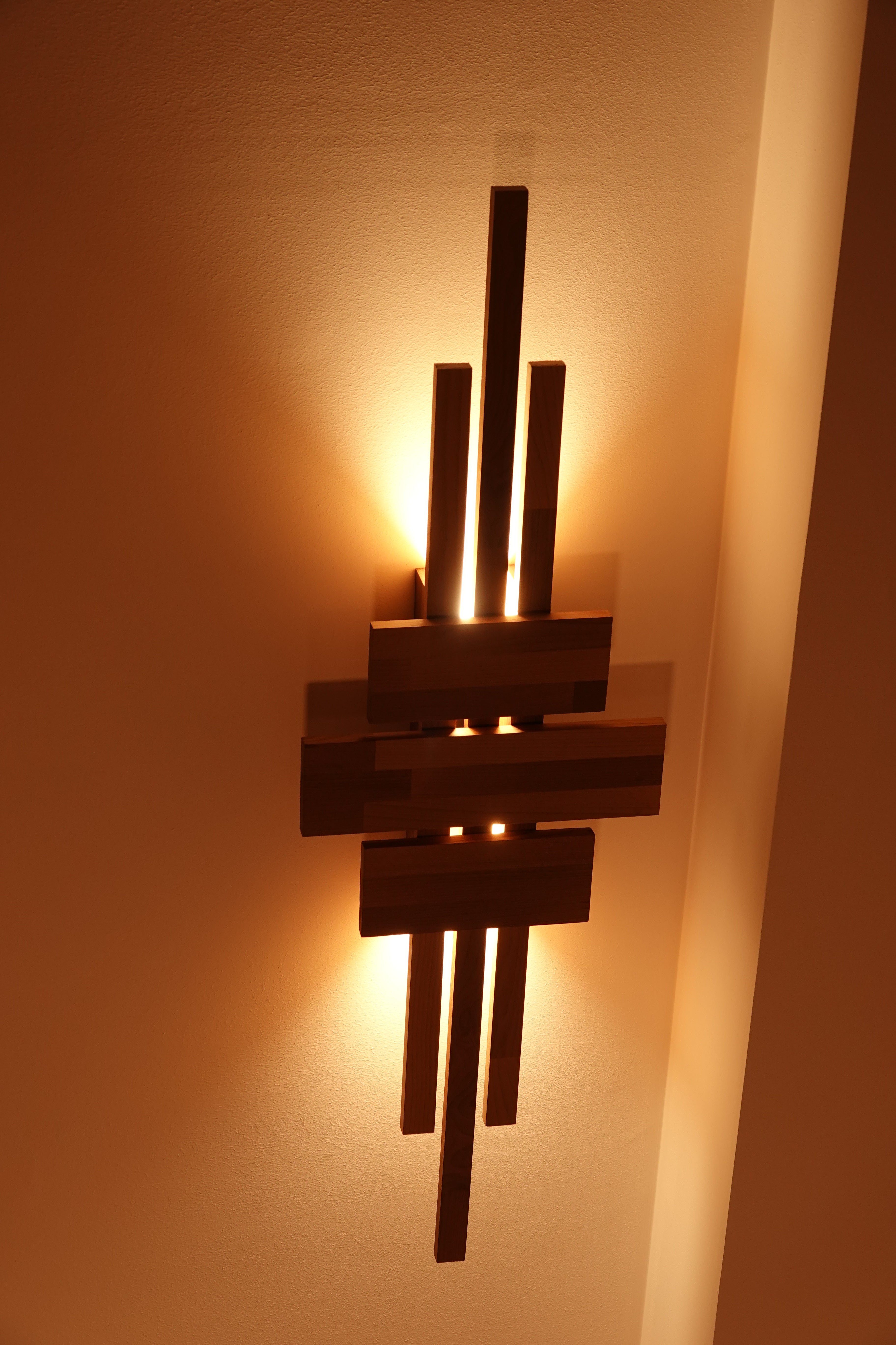 Plafonniers, Luminaires suspendus en bois